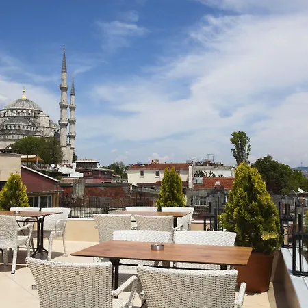 Aren Hotel 3*