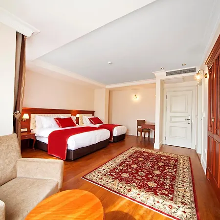 Aren Hotel 3*